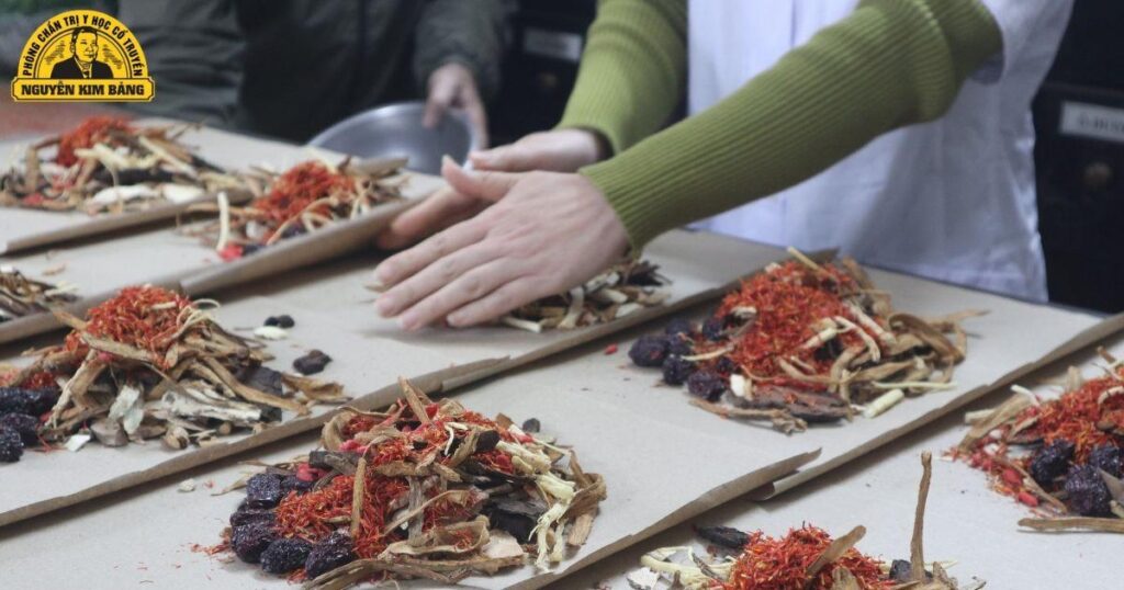 Làm sao để chọn địa chỉ chữa hiếm muộn bằng Đông y uy tín?